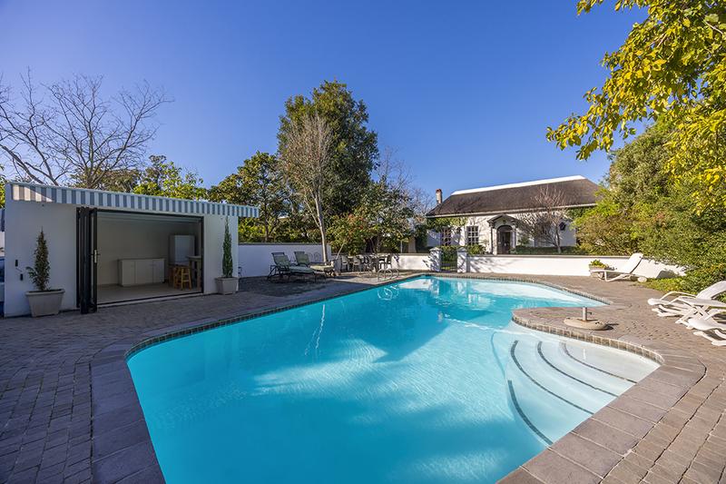 4 Bedroom Property for Sale in Claremont Western Cape